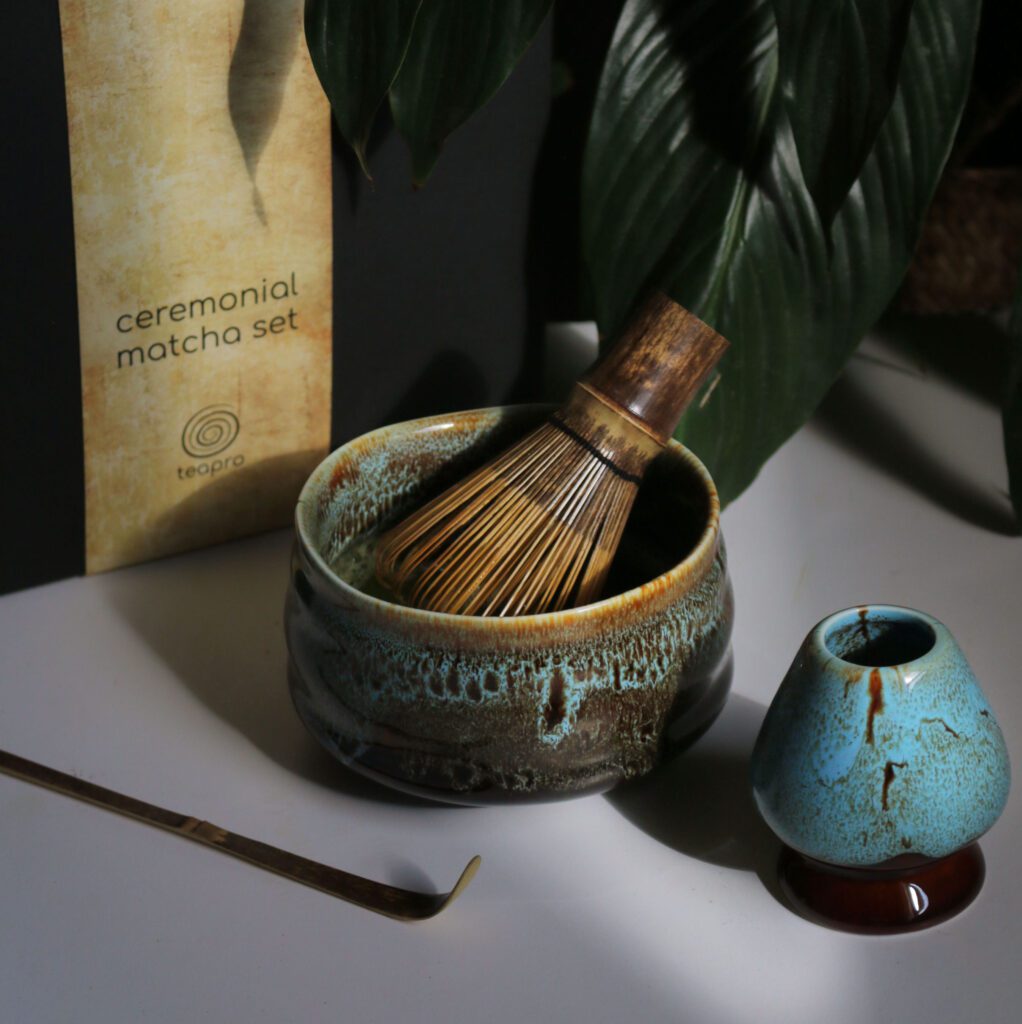 Blue-Ceremonial-Matcha-set-by-Teapro-1